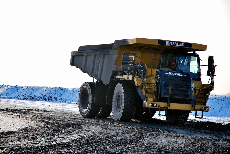 overburden, earth mover, monster truck, enormous, sky, removal, machinery, construction vehicle, mature, vehicle, construction industry, motor vehicle