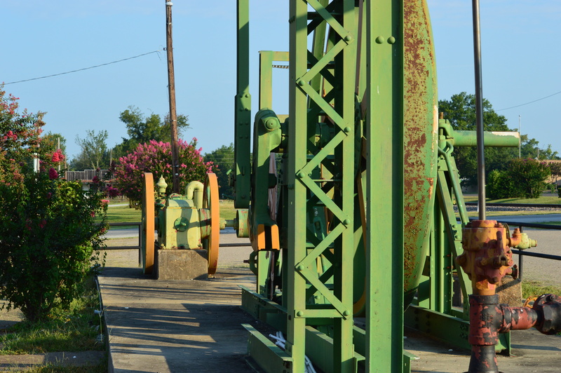 industry, gas, fossil, attraction, visitors, orange, spot, outdoor, growth, metal, pump, drilling, business, art and craft, green color, building exterior