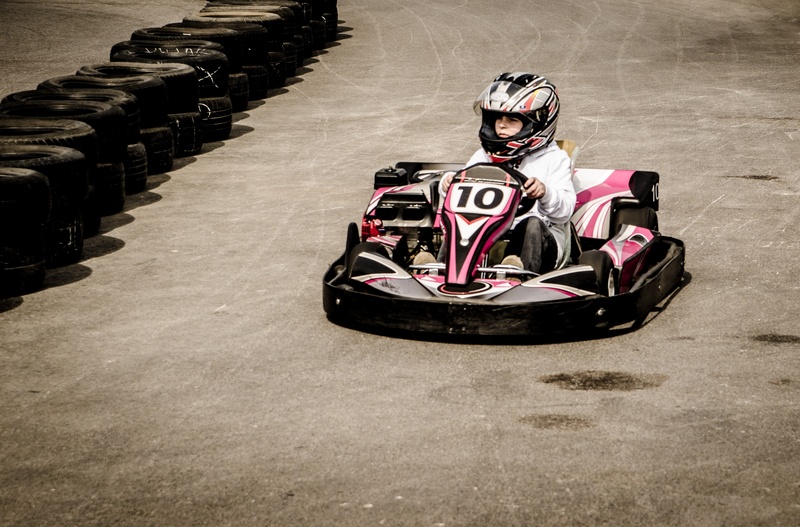 acceleration, hobby, action, the winner of the, gokart, umpteen, kart, fast, game, on, traffic, cards, men, real people, fun, front view, sports clothing