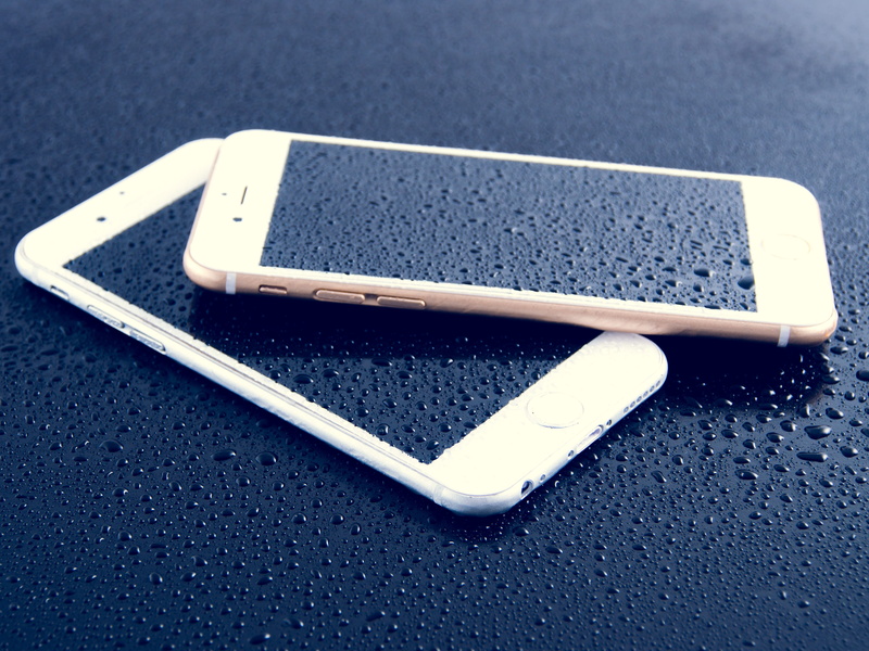 bubble, white, design, surface, drop, day, black, reflection, communication, shape, apple, no people, still life, mobile, cold, condensation, connection