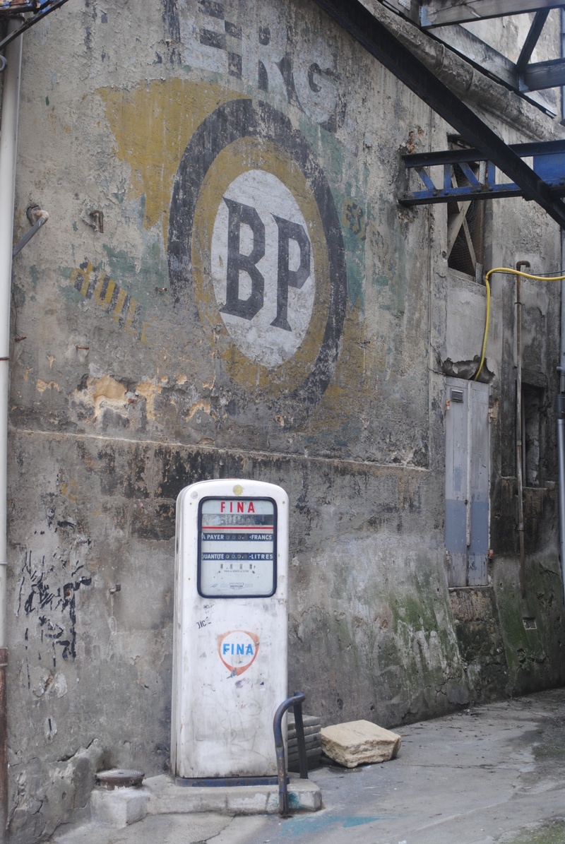 wall, old, fuel, 4K, transport, transportation, built structure, petroleum, abandoned, metal, station, diesel, pump, architecture, weathered, wall - building feature