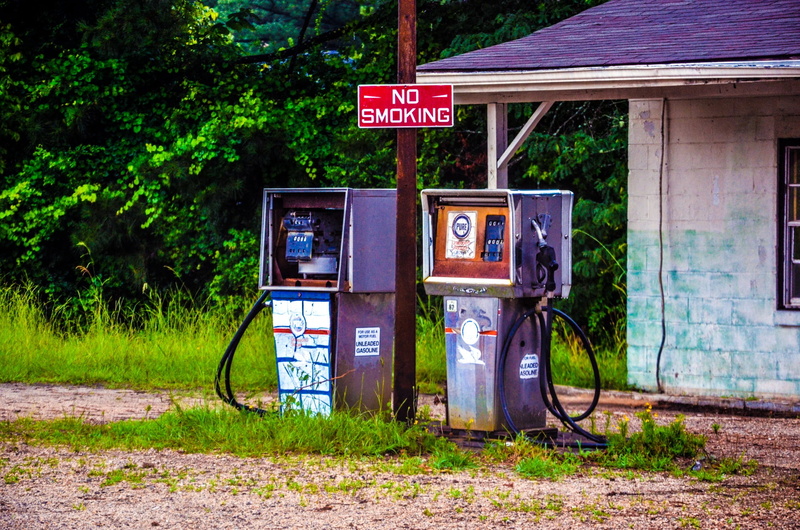 southern states, leave, 1080P, gas station, gasoline, pump, gas, architecture, old, plant, fuel and power generation, technology, america, nature, communication