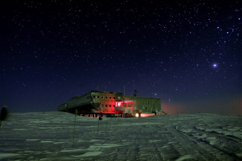 Long Exposure, nature, Concordia Research Station, snow, stars, science, building, Antarctica, Clear Sky, technology, 1080P, Cold, Lights, night, landscape