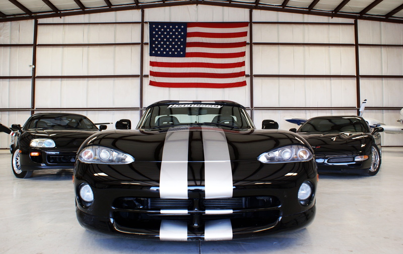 striped, gray, corvette, 4K, car, black, shape, land vehicle, star shape, independence, chevrolet, sedan, architecture, flag, coupe, automotives, garage
