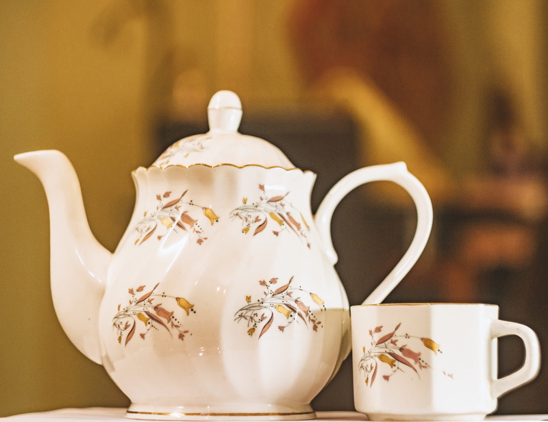 indoors, ceramic, tea cup, food, dish, ceramics, close-up, cafe, decoration, cutlery, mug, teapot, saucer, beside, non-alcoholic beverage, coffee, still life