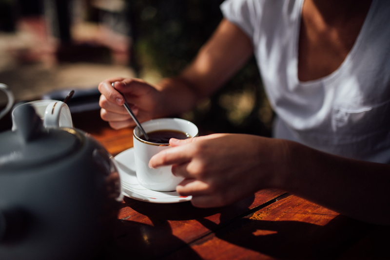 cup, spoon, adult, caffeine, latte, holding, teapot, coffee - drink, cafe culture, ceramic, mug, selective focus, tea, coffee shop, asium, white, coffee cup