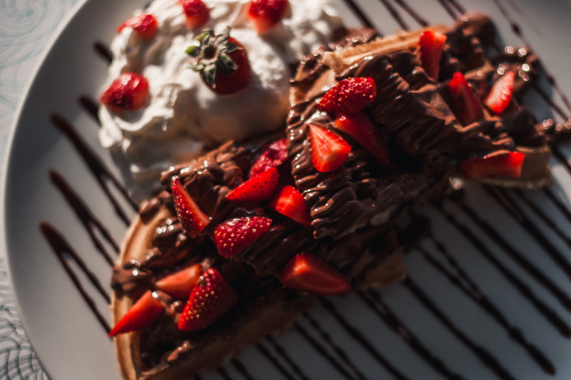 strawberry, indoors, cream, healthy eating, sauce, 2K, tasty, baked pastry item, indulgence, sweet food, red, temptation, food, freshness, sweet, fruit