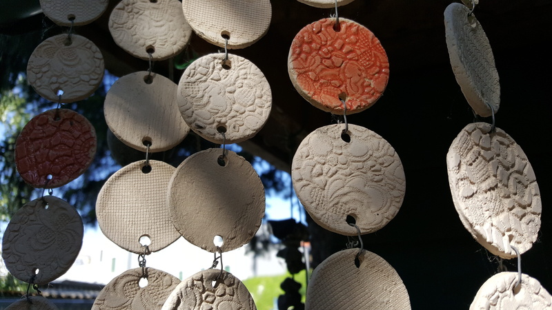 market, weel, ceramic, market stall, sound, clay figures, variation, artwork, no people, close-up, focus on foreground, sculpture, windscreen, business