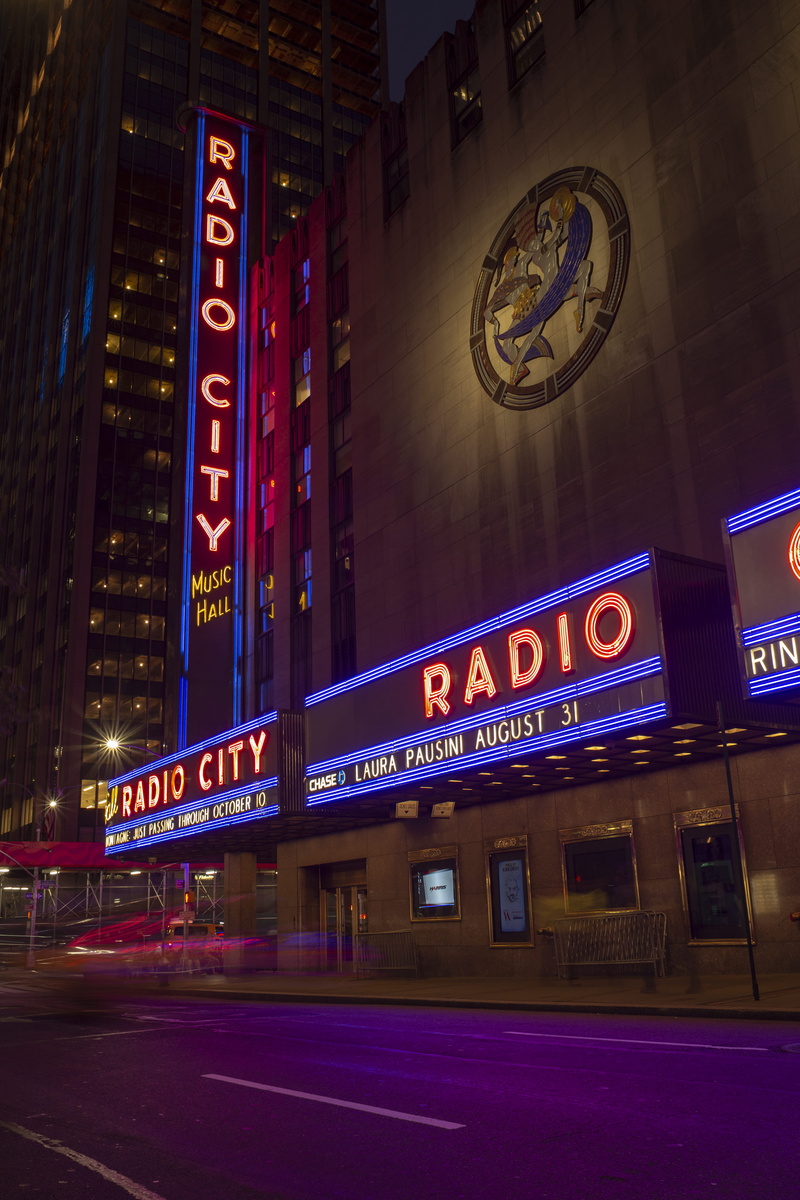 clock, time, street, transportation, communication, downtown, information, automobile, no people, hall, lighting, room, car, tower, 4K, advertisement