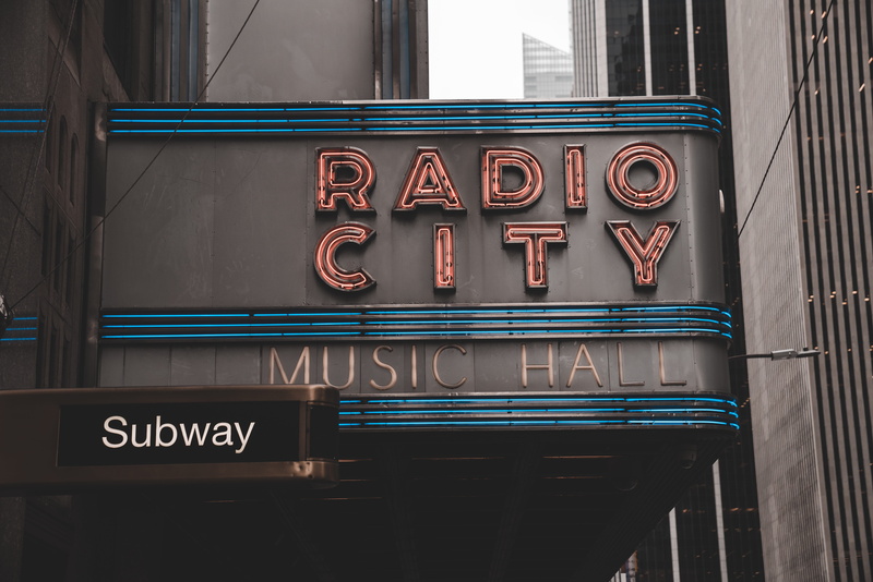 travel, 8K, western script, number, outdoors, architecture, sign, text, music hall, capital letter, wood - material, signage, no people, window, landmark
