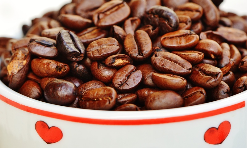 cafe, dieting, freshness, porcelain, indoors, sweet food, roasted, fragrance, romance, healthy eating, food and drink, roasted coffee bean, caffeine, good morning