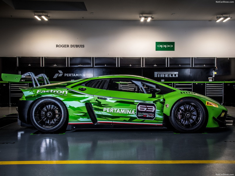 communication, gt3, motor vehicle, lamborghini, huracan, motion, sign, technology, western script, 720P, green color, mode of transportation, text, transportation