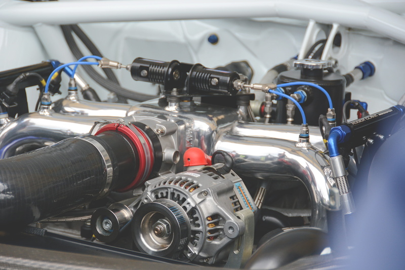 shiny, indoors, land vehicle, rallycar, goodwoodfestivalofspeed, complexity, motor vehicle, car, engine, carenginebay, no people, driftengine, driftcar
