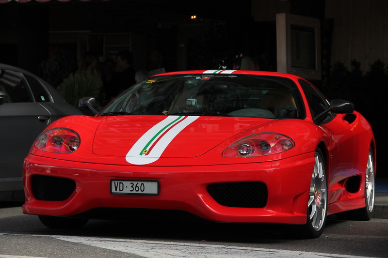 outdoors, Ferrari 360, machine., sports, land vehicle, accidents and disasters, mode of transportation, built structure, car, day, supercars, building exterior