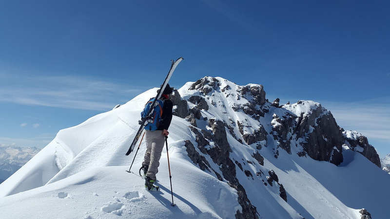 alpine, challenge, alpinism, blue, effort, one man only, mountain peak, mountain, stone kar tip, mountain climbing, ski, snow, backpack, man, day, snowy
