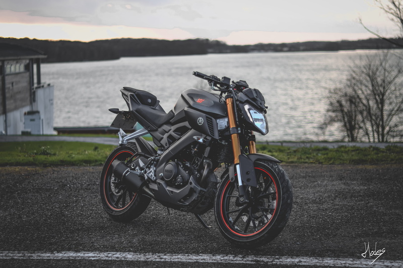 Yamaha, side view, parking, outdoors, road, nature, Yamaha MT125, 2K, sky, no people, depth of field, transportation, water, sea, mode of transportation