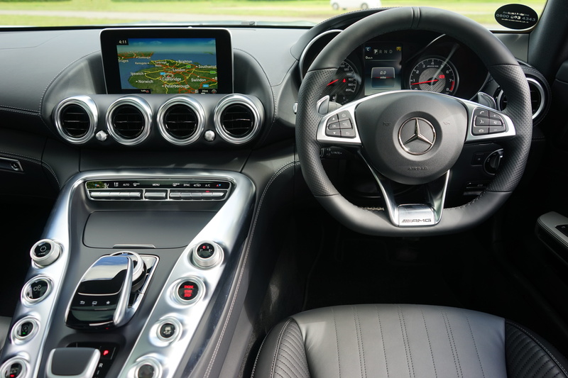 mercedes-benz, transport, vehicle interior, headlamp, radio, land vehicle, car, benz, fast, communication, motor vehicle, speedometer, race, automotive