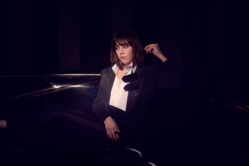motor vehicle, indoors, transportation, brown hair, looking, three quarter length, car, depression - sadness, 1080P, contemplation, beauty, actress, night