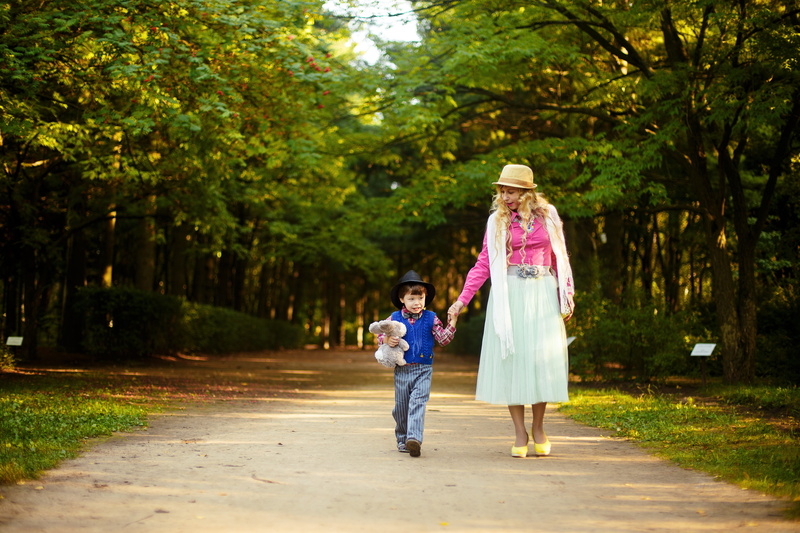 forest, woman, family, positive emotion, innocence, full length, baby, tree, clothing, two people, photo, bonding, living nature, park, 5K, kid, women