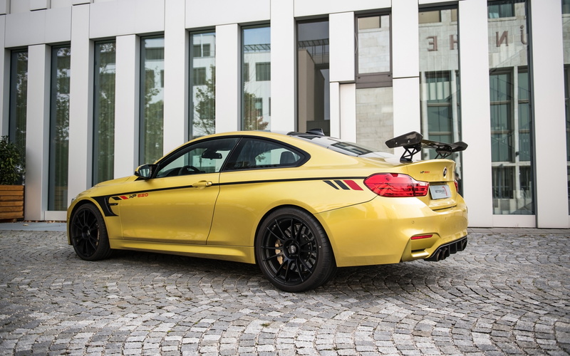 yellow, land vehicle, 2018, taxi, building, day, retro styled, transportation, architecture, mode of transportation, motor vehicle, 4K, outdoors, bmw