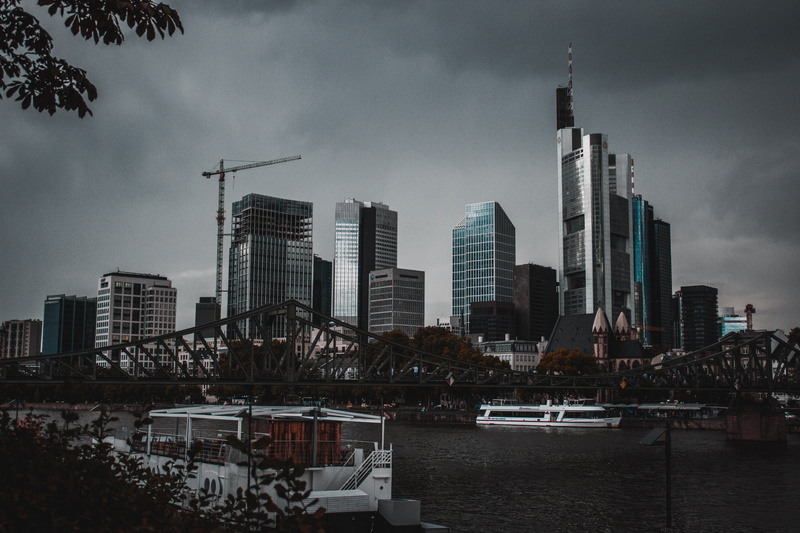 landscape, nimbus, selective, no people, boat, color, suspension, skyline, high, architecture, city, clouds, iaa, rise, tower, mainhattan, sky, germany