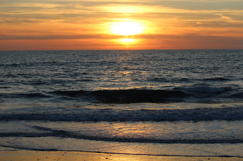 horizon, sea coast, orange color, magic, evening, sea view, scenics - nature, perfect, calm, beach, wave, colorful, no people, season, summer, color, landscape