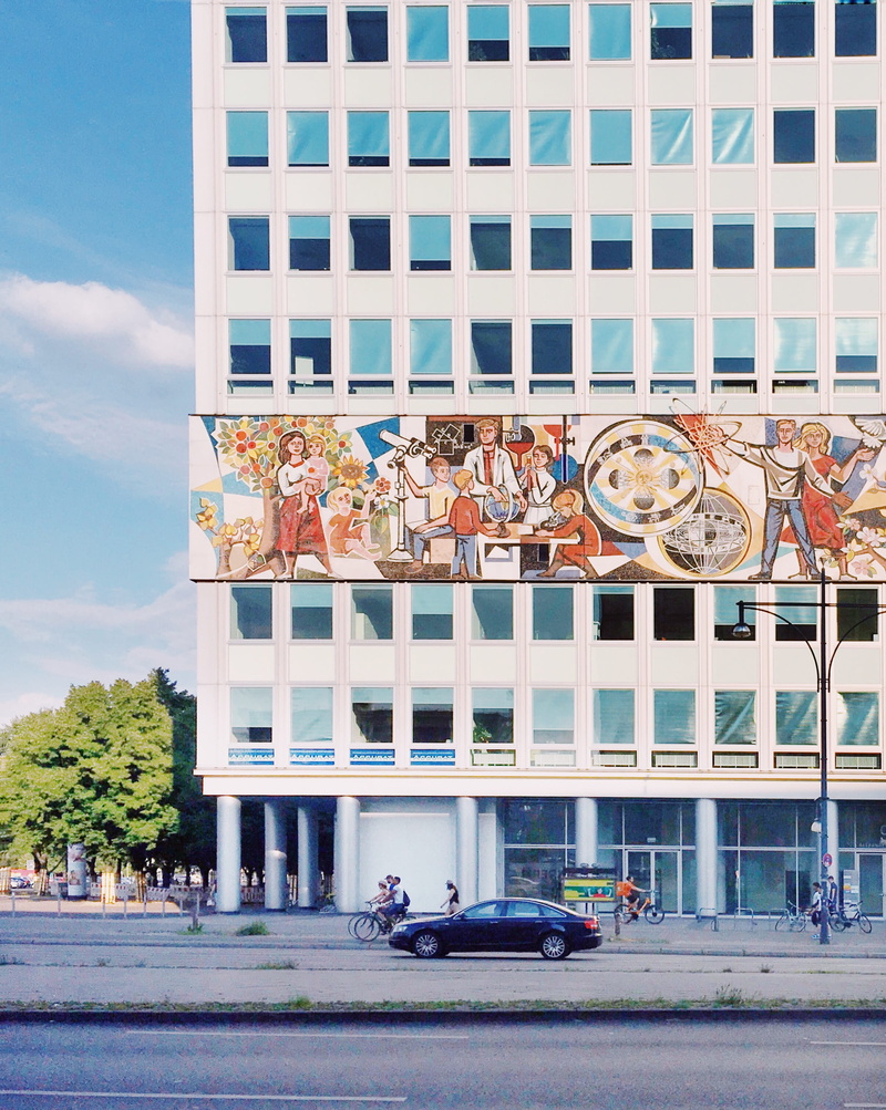building, berlin, road, motor vehicle, gdr, street, east, 2K, berlin wall, representation, architecture, germany, nature, car, realism, cold war, socialist