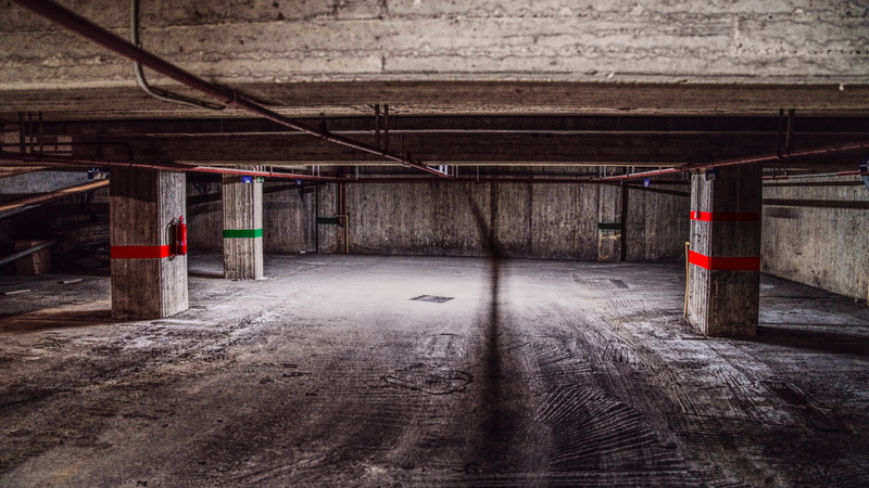underground, 8K, absence, post, ceiling, dark, built structure, sign, dirty, architectural column, pipe - tube, bollard, no people, empty, mood, wood - material