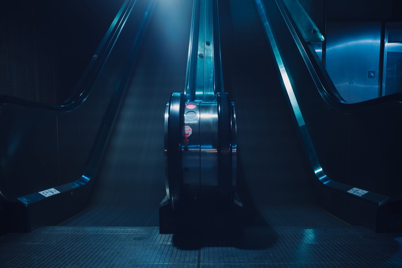 4K, metal, underground, mode of Transport, airport, lights, lighting equipment, spooky, transportation, indoors, Metro, architecture, one woman only, urban Scene