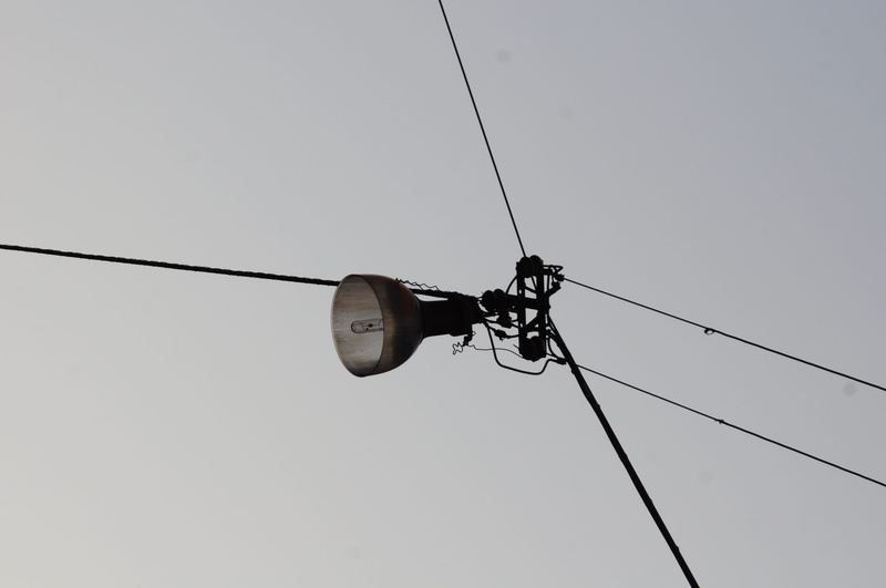 connection, clear sky, photos, sky, low angle view, outdoors, 4K, electricity, cable, rope, italian, shoe, lighting equipment, group of animals, day, power supply
