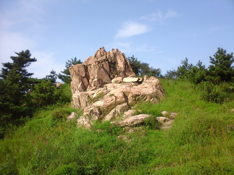 rock - object, China, grass, cloud - sky, tranquil scene, landscape, tranquility, landscapes, Qingdao, rock, no people, tree, growth, green, shandong, solid