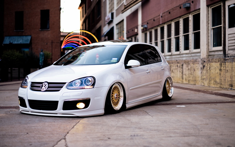 2K, window, built structure, stance, white, architecture, luxury, hatchback, transportation, speed, editorial, wheel, no People, traffic, parking Lot
