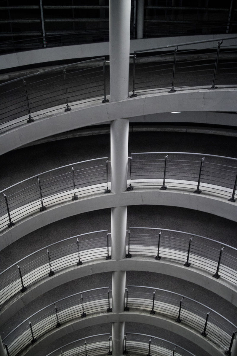 parking garage, city, spiral, moving down, architectural feature, 5K, pattern, staircase, optical deception, architecture, curve, built structure, steps and staircases
