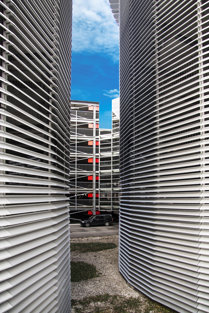 fair, city, munich international trade fairs, pattern, aluminium, Lamellar, no people, red, safety, outdoors, metal, Multi Storey Car Park, day, closed