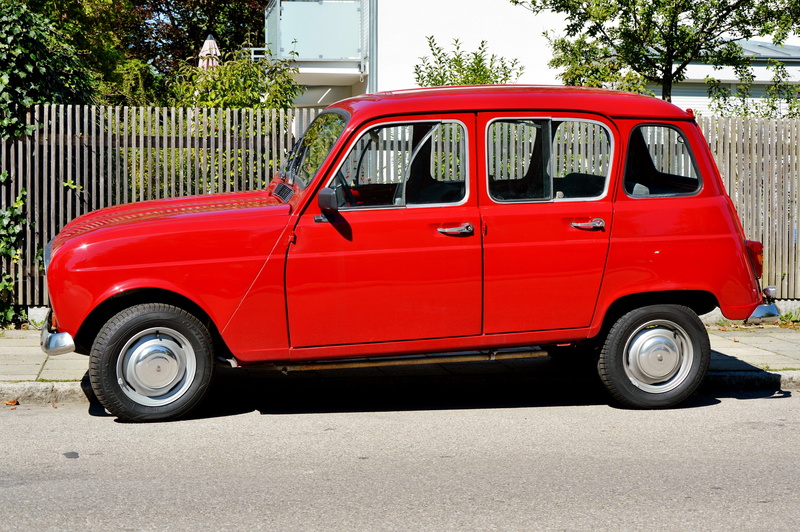 r4, red, 5K, mode of transportation, automotive, old car, renault, built structure, nostalgic, land vehicle, transportation, wheel, stationary, tree, road