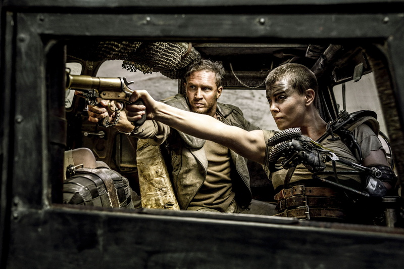 fi, 3307x2201 px, adult, action, fury, males, road, sci, waist up, young women, two people, young adult, Max, Futuristic, young men, communication, apocalyptic