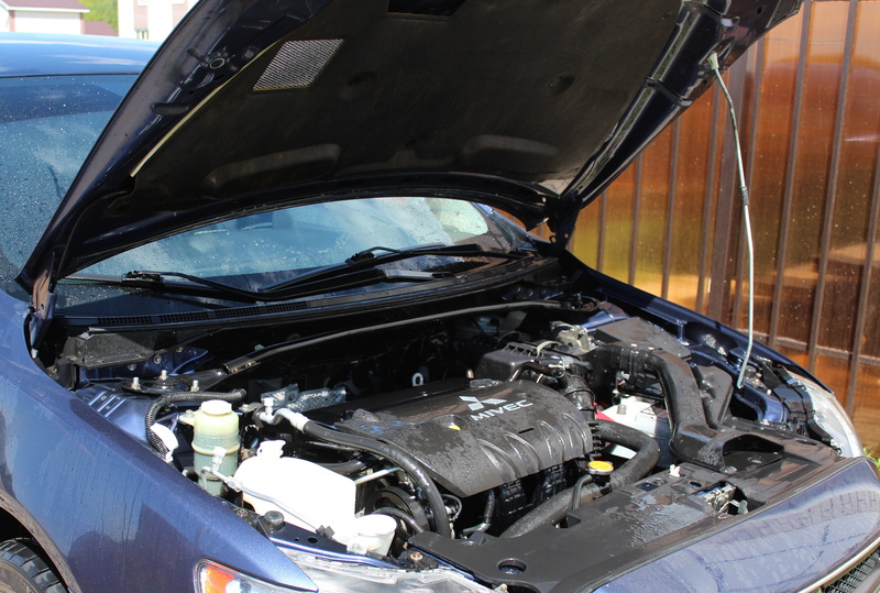 day, gasoline, metallic, glass - material, motorshow, mechanic, motor, vehicle part, black, bay, metal, open, transport, machinery, machine, automotive