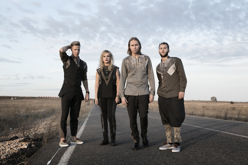 music, outdoors, 1080P, Finland, pop rock, women, road, men, Haloo Helsinki!, band, standing