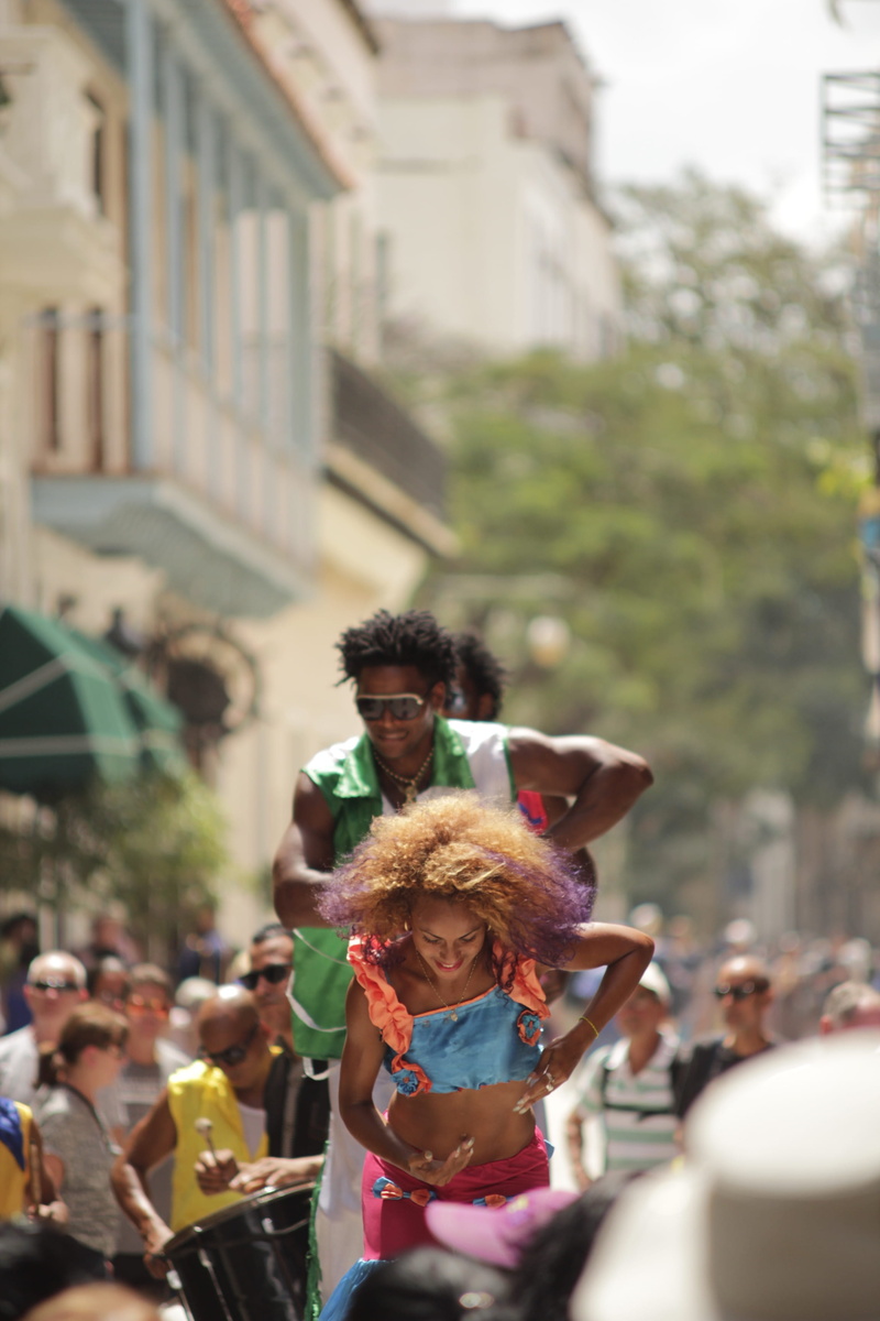 emotion, people, positive emotion, happiness, building exterior, girl, architecture, childhood, fiesta, leisure activity, dancing, men, females, built structure