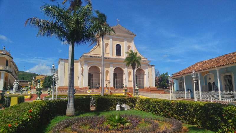 sky, tropical climate, building, old, outdoors, colonial, trinidad, cuba, grass, no people, flower, building exterior, nature, ornamental garden, luxury