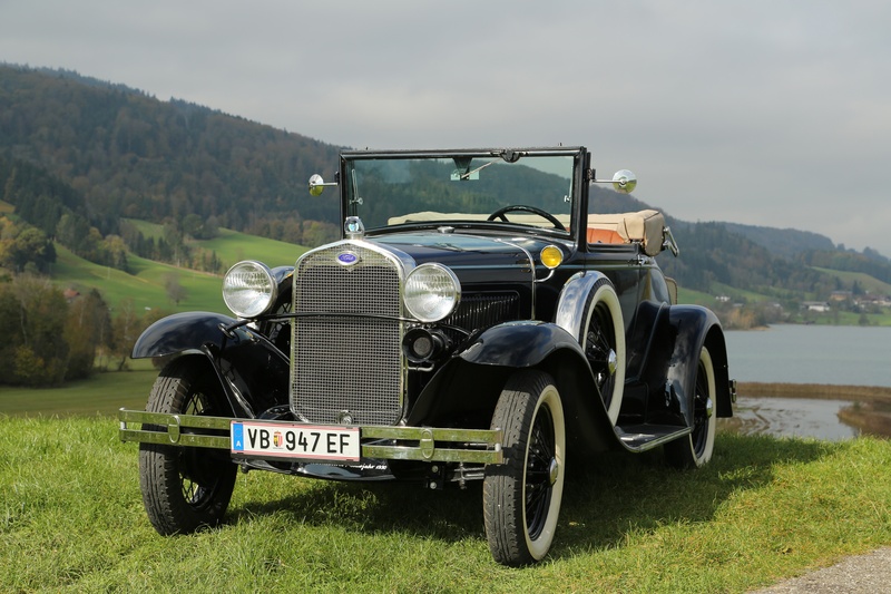 automotive, fender, coupe, blue, outdoors, old time, nature, vehicle, mountain, grille, no people, rarity, vintage, dare, convertible, lamps, oldtimer