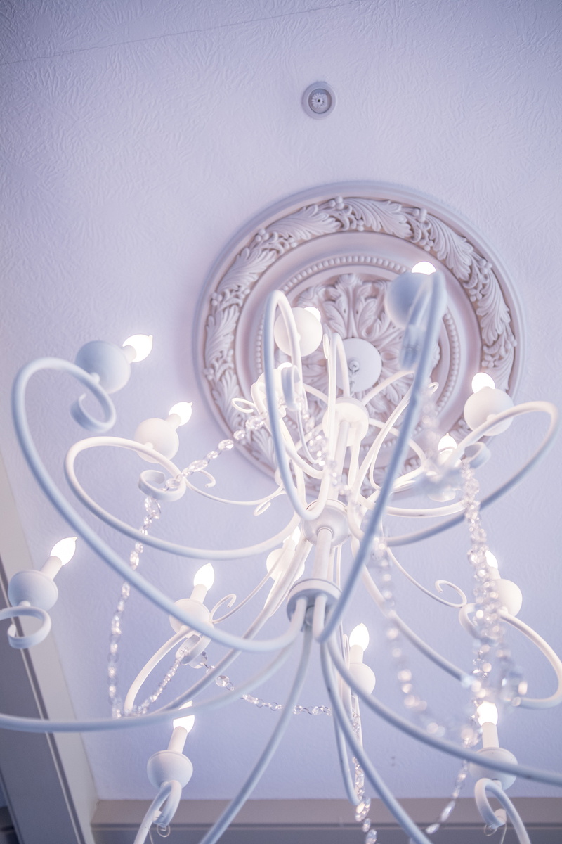 chandelier, lampp, white flourescent, no people, light - natural phenomenon, electric light, technology, still life, lights, close-up, white, 5K, castle