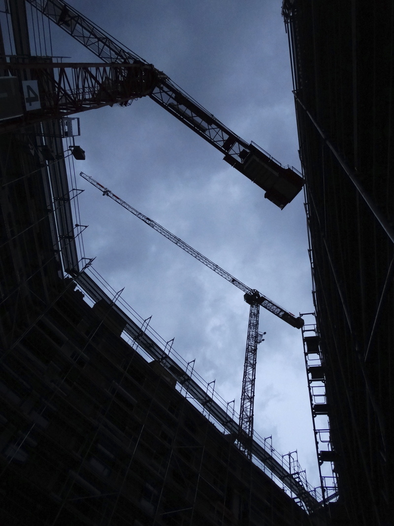 development, building exterior, day, baukran, incomplete, construction equipment, construction industry, construction site, scaffold, no people, industry