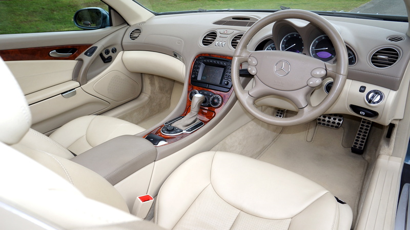 mercedes, land vehicle, transportation, motor, steering wheel, control panel, technology, classic, vehicle seat, control, day, vintage, 4K, car, vehicle interior