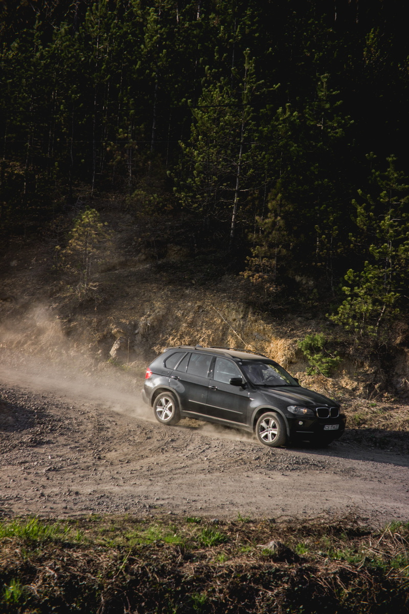 machine, forest, bmw x5, dirt, no people, on the move, motor vehicle, vehicle, car, land vehicle, motion, sports utility vehicle, travel, suv, automobile