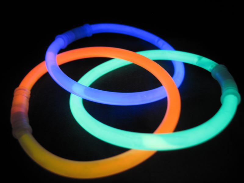 deco, studio shot, indoors, glowing, color, 4K, high angle view, colorful, lights, neon colored, shape, blue, multi colored, connection, neon, close-up