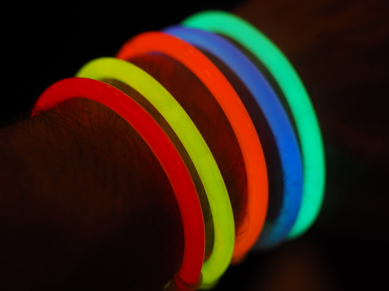 multi Colored, bangle, rainbow, Colorful, knallbunt, black background, Light, variation, 4K, extreme close-up, green color, bracelets, studio shot, flag