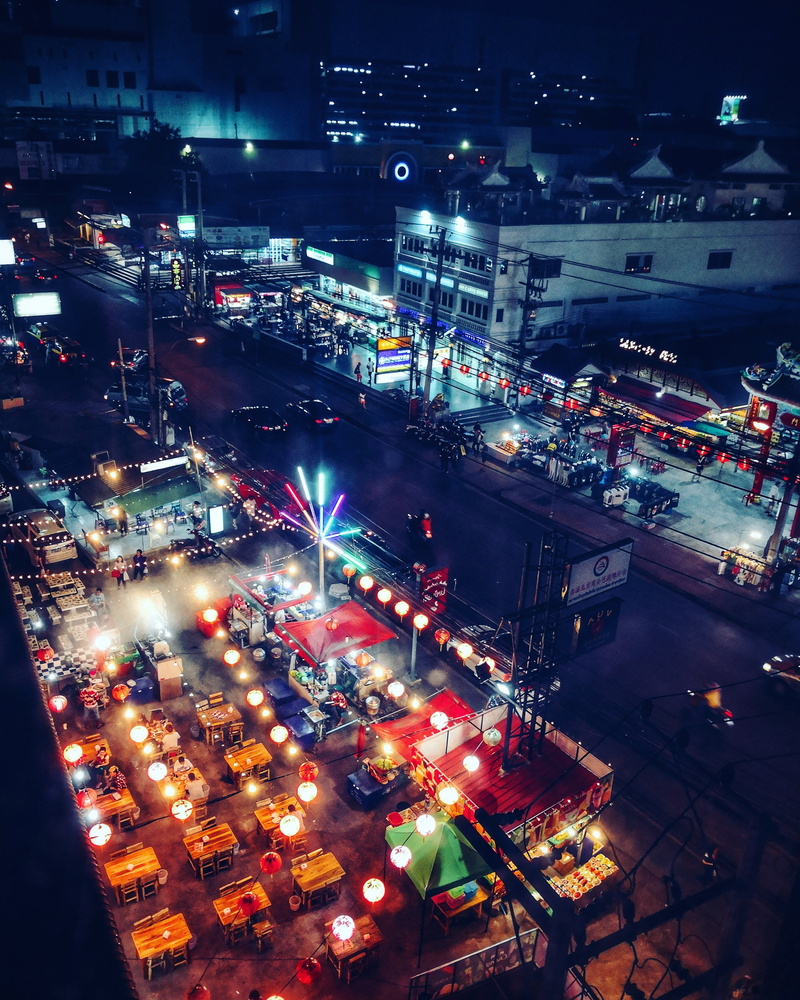 city life, built structure, 4K, asia, street, mode of transportation, motor vehicle, amusement park, lights, pattaya city, outdoor, china town, urban
