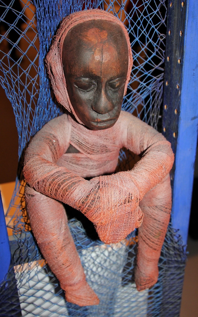 real people, boundary, human representation, creativity, 3 dimensional, object, representation, hand, men, art, fence, africa, lifestyles, art and craft