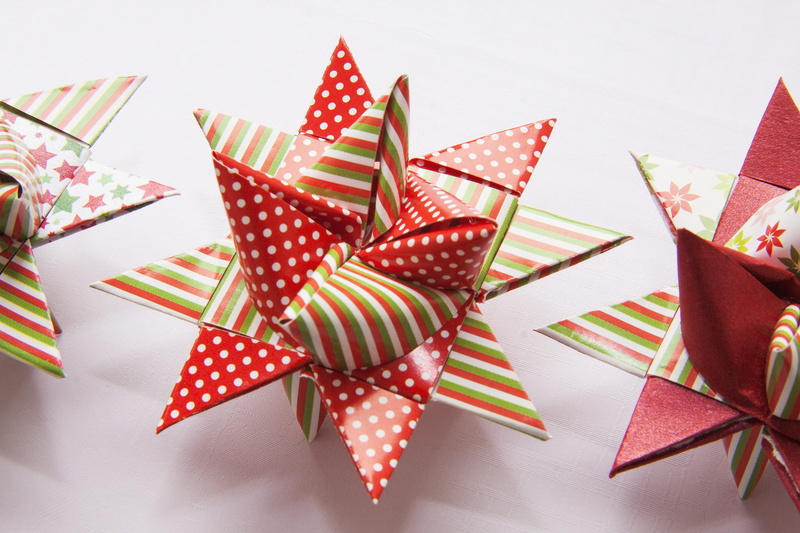 ribbon - sewing item, polka, origami, photo, wrapping paper, stripes, holiday, box - container, star, indoors, 4K, christmas, celebration, geometric bodies